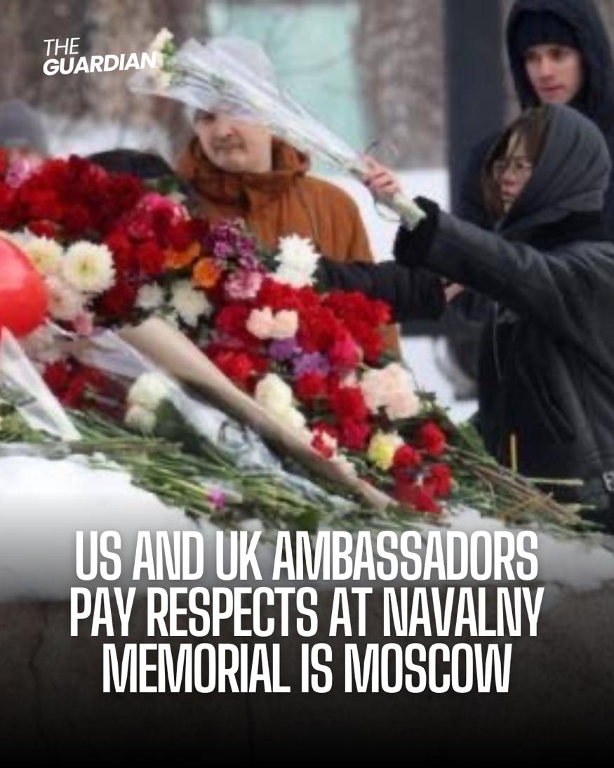 The US and UK representatives to Moscow have laid flowers to honor Alexei Navalny, the Russian opposition leader who passed away in jail on Friday.